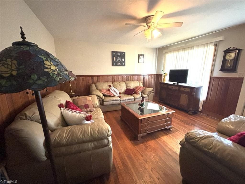 Duplex at 4642 NC Highway 62, Thomasville NC 27360, Thomasville, photo 7 of 12