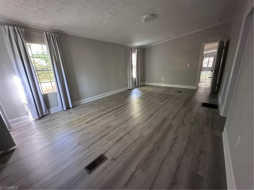 Manufactured Home at 6610 Edgeworth Trail, Pfafftown NC 27040, Pfafftown, photo 15 of 21