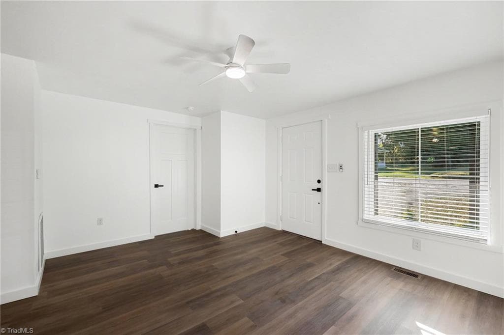 Stick/Site Built at 727 Trotter Street, Thomasville NC 27360, Thomasville, photo 8 of 34
