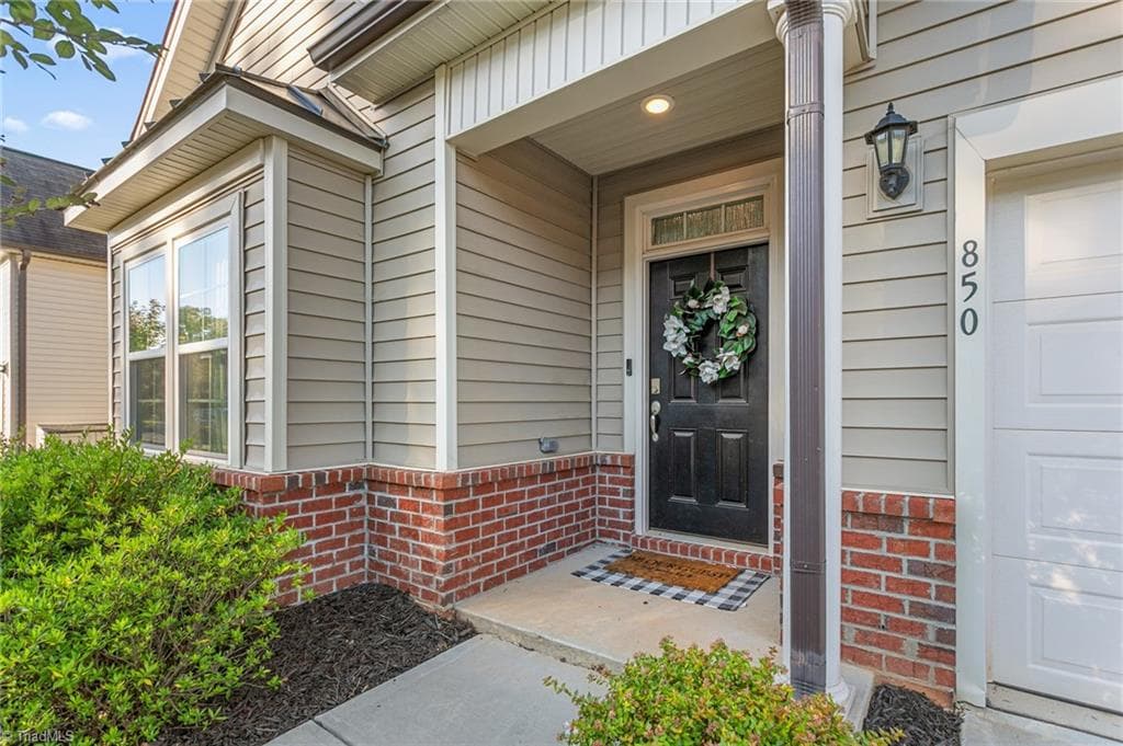 Stick/Site Built at 850 Royal Oak Lane, Mebane NC 27302, Mebane, photo 5 of 30