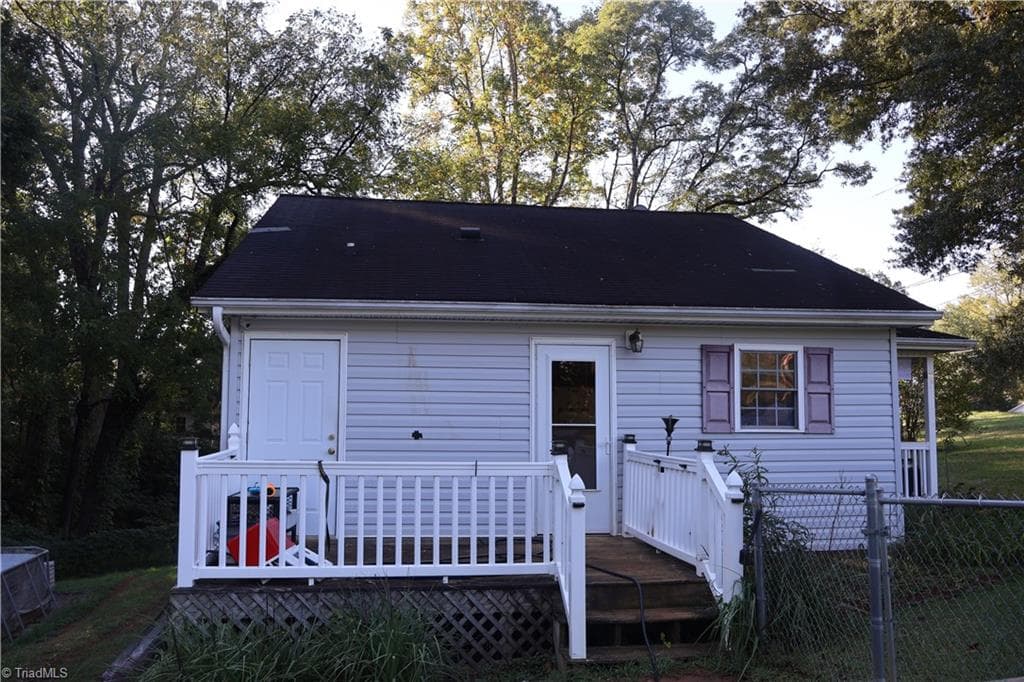 Stick/Site Built at 7381 Broad Street, Rural Hall NC 27045, Rural Hall, photo 20 of 21