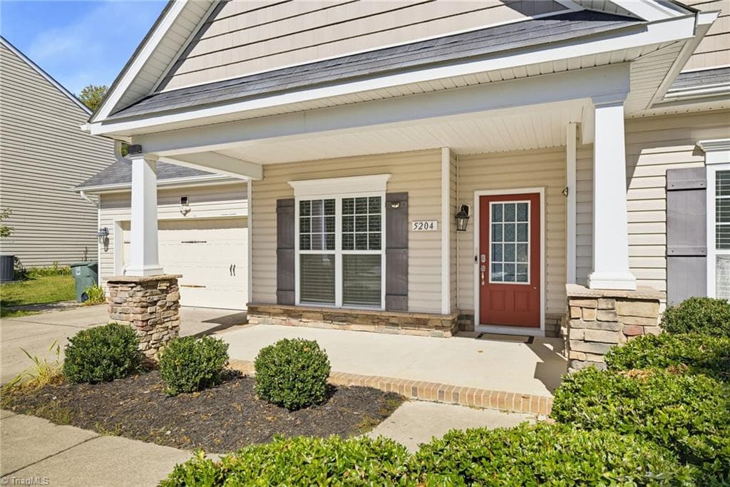 Stick/Site Built at 5204 Helsley Court, Summerfield NC 27358, photo 2 of 37