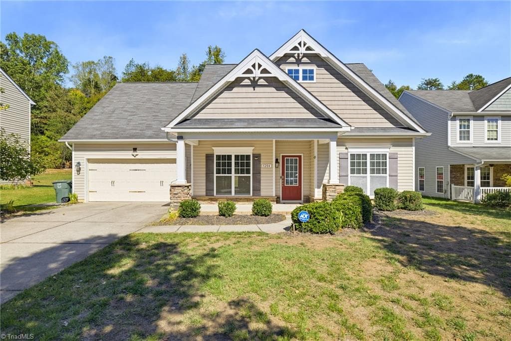 5204 Helsley Court, Summerfield NC 27358