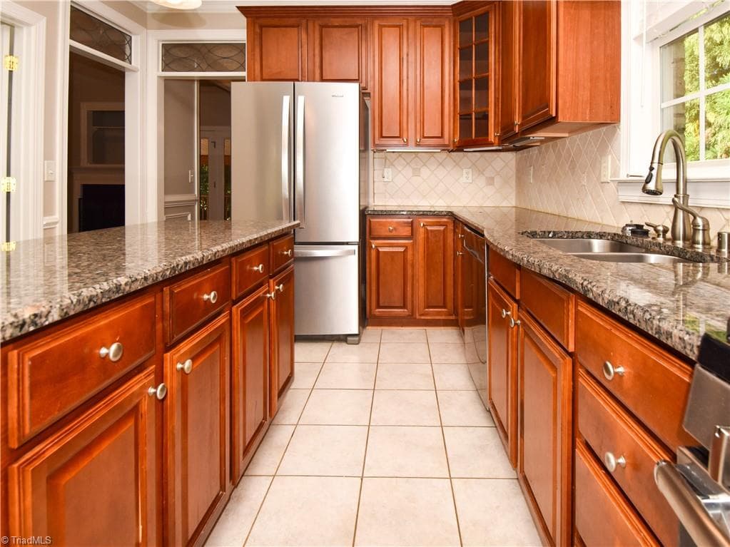 Stick/Site Built at 4634 Pebble Lake Drive, Pfafftown NC 27040, photo 10 of 36