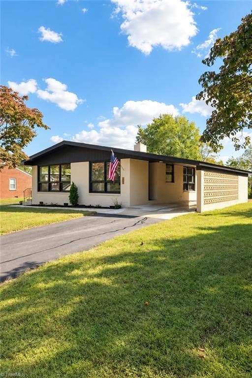 325 Bluemont Road, Mount Airy NC 27030