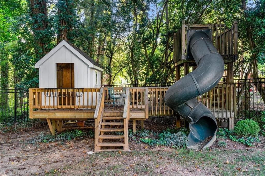 Stick/Site Built at 2307 Princess Ann Street, Greensboro NC 27408, photo 48 of 50