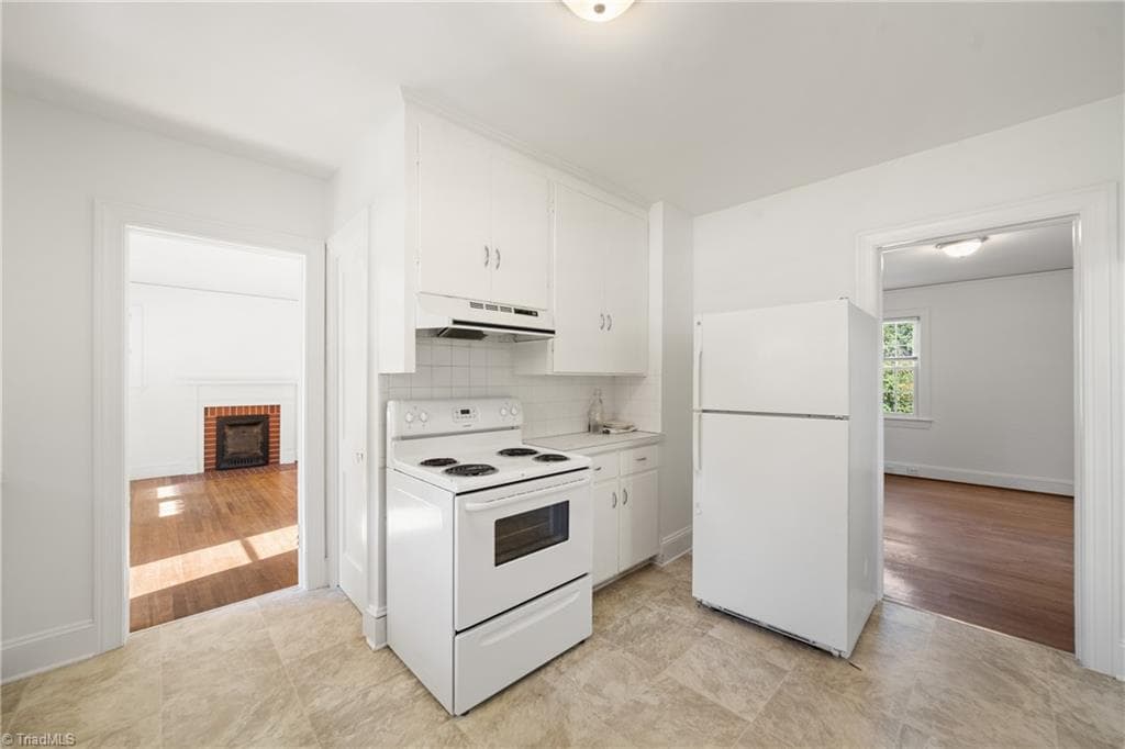 Stick/Site Built at 2539 Polo Road, Winston-Salem NC 27106, Winston-Salem, photo 15 of 28