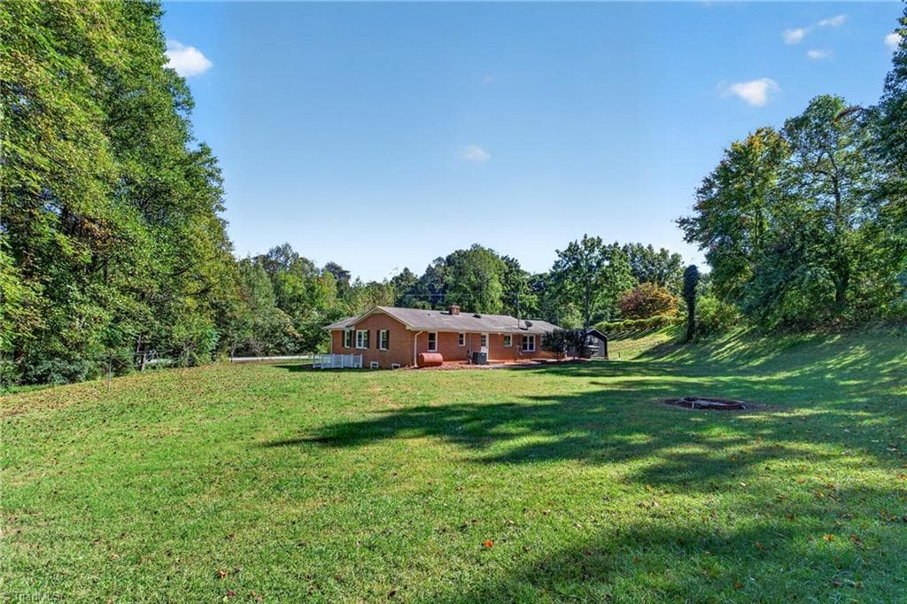 Stick/Site Built at 4303 NC Highway 772, Walnut Cove NC 27052, Walnut Cove, photo 31 of 40