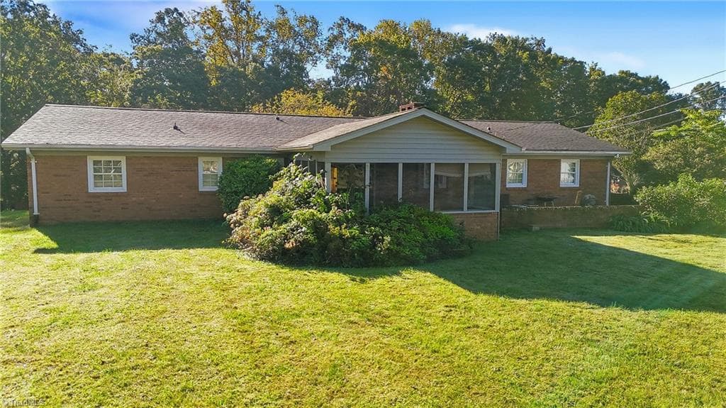 Stick/Site Built at 260 Northwood Hills Road, North Wilkesboro NC 28659, North Wilkesboro, photo 3 of 44