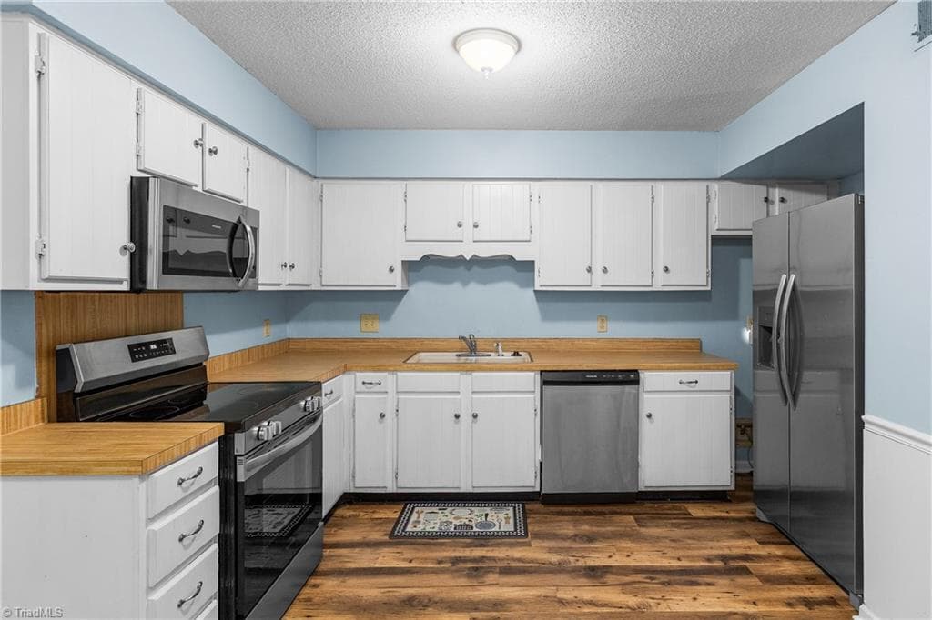 4000 S Bend Drive # 109, Winston-Salem NC 27107