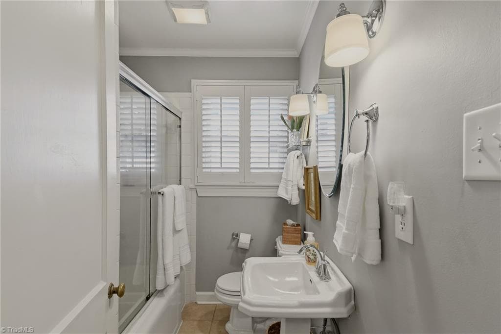Stick/Site Built at 1711 Meadowbrook Drive, Winston-Salem NC 27104, Winston-Salem, photo 22 of 43
