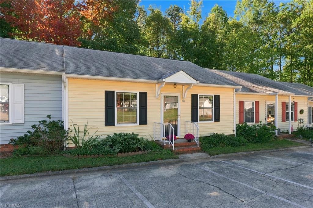 Stick/Site Built at 245 Hampton Road # 2B, Asheboro NC 27203, photo 2 of 30