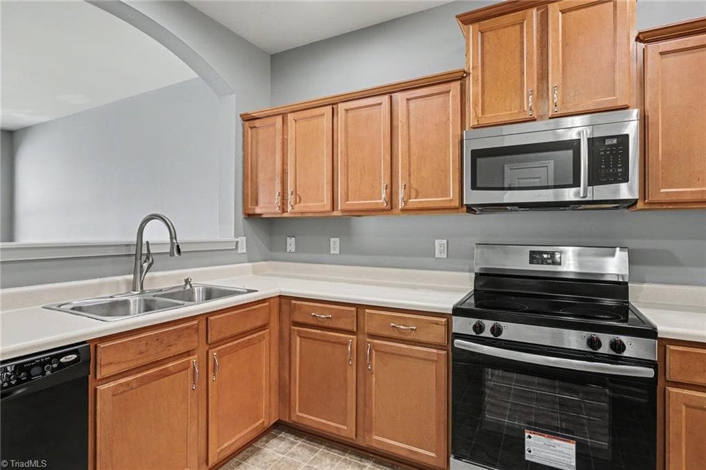 Stick/Site Built at 45 Ledgerstone Lane, Greensboro NC 27407, Greensboro, photo 15 of 33