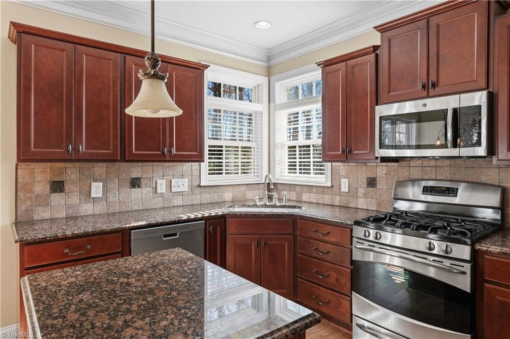 Stick/Site Built at 1391 Somerset Cove Drive, Winston-Salem NC 27103, Winston-Salem, photo 14 of 39