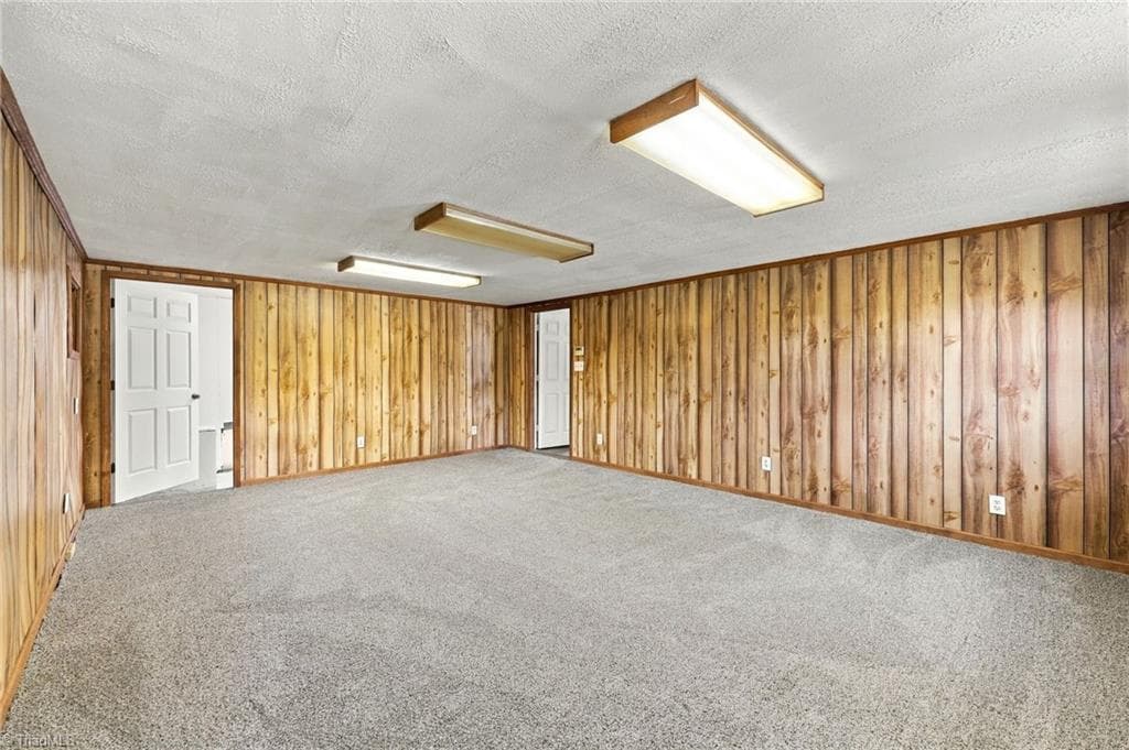 Stick/Site Built at 4077 Ramseur Julian Road, Liberty NC 27298, Liberty, photo 8 of 20
