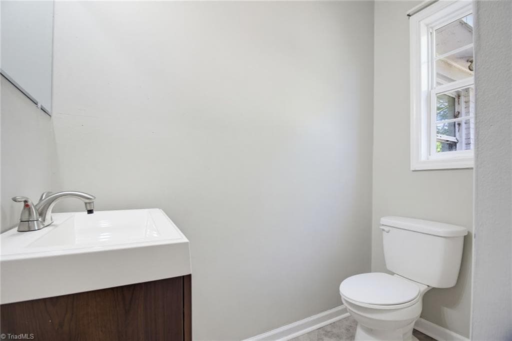 Stick/Site Built at 202 E 4th Street, Lexington NC 27292, Lexington, photo 12 of 17