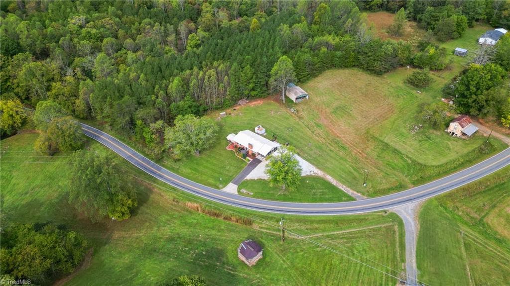 Stick/Site Built at 374 Tom Cook Road, Mount Airy NC 27030, Mount Airy, photo 2 of 39