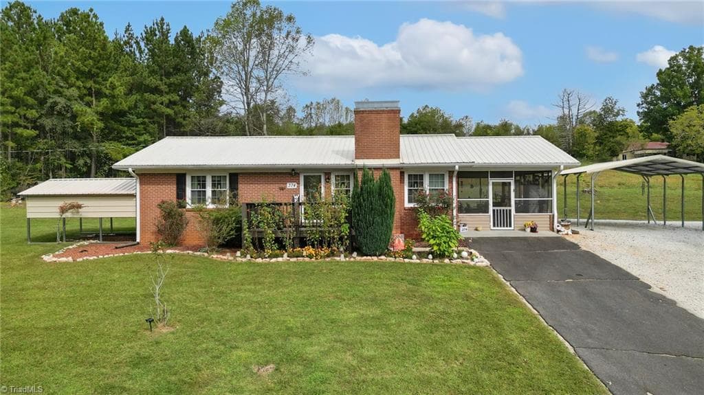 374 Tom Cook Road, Mount Airy NC 27030