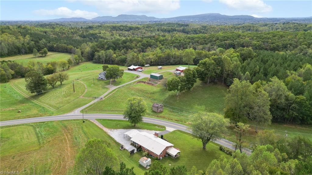 Stick/Site Built at 374 Tom Cook Road, Mount Airy NC 27030, Mount Airy, photo 35 of 39