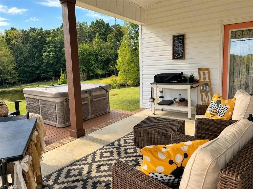 Stick/Site Built at 1935 Wall Loop Road, Walnut Cove NC 27052, Walnut Cove, photo 12 of 38