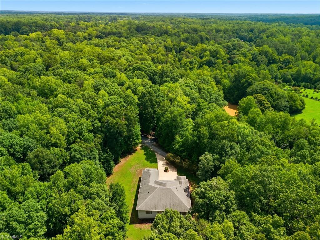 Stick/Site Built at 908 River Ridge Road, Mebane NC 27302, Mebane, photo 45 of 49