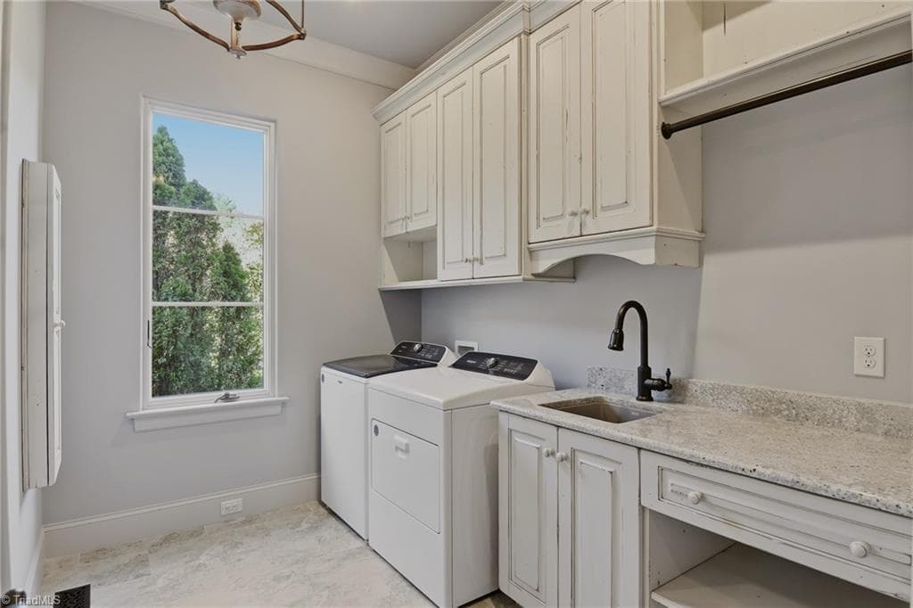 Stick/Site Built at 4090 Carriage Manor Cove, Winston-Salem NC 27106, Winston-Salem, photo 36 of 50