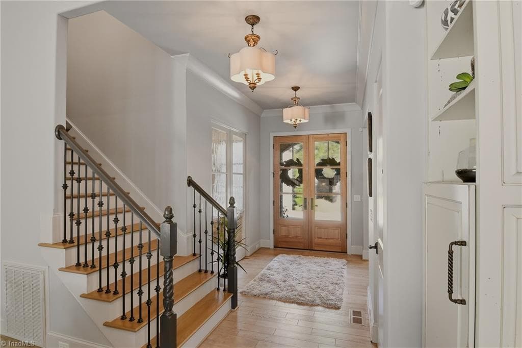 Stick/Site Built at 4090 Carriage Manor Cove, Winston-Salem NC 27106, Winston-Salem, photo 9 of 50