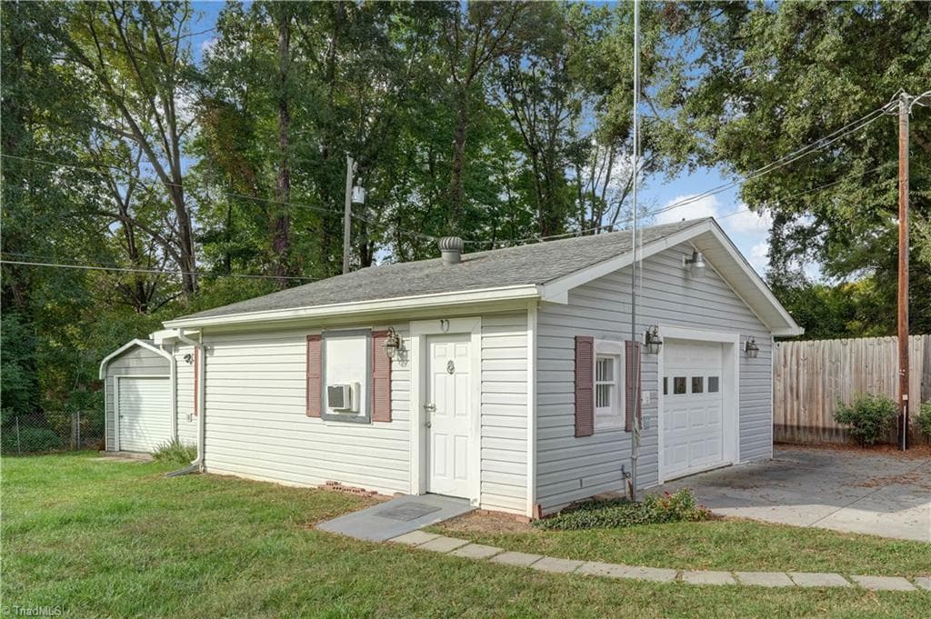 Stick/Site Built at 156 Clearview Road, Eden NC 27288, Eden, photo 48 of 50