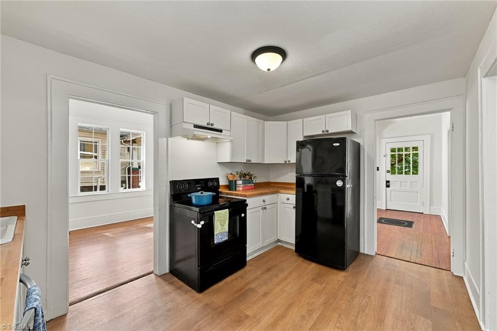 Stick/Site Built at 937 Hutton Street, Winston-Salem NC 27101, Winston-Salem, photo 13 of 33