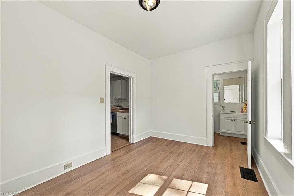 Stick/Site Built at 937 Hutton Street, Winston-Salem NC 27101, Winston-Salem, photo 16 of 33
