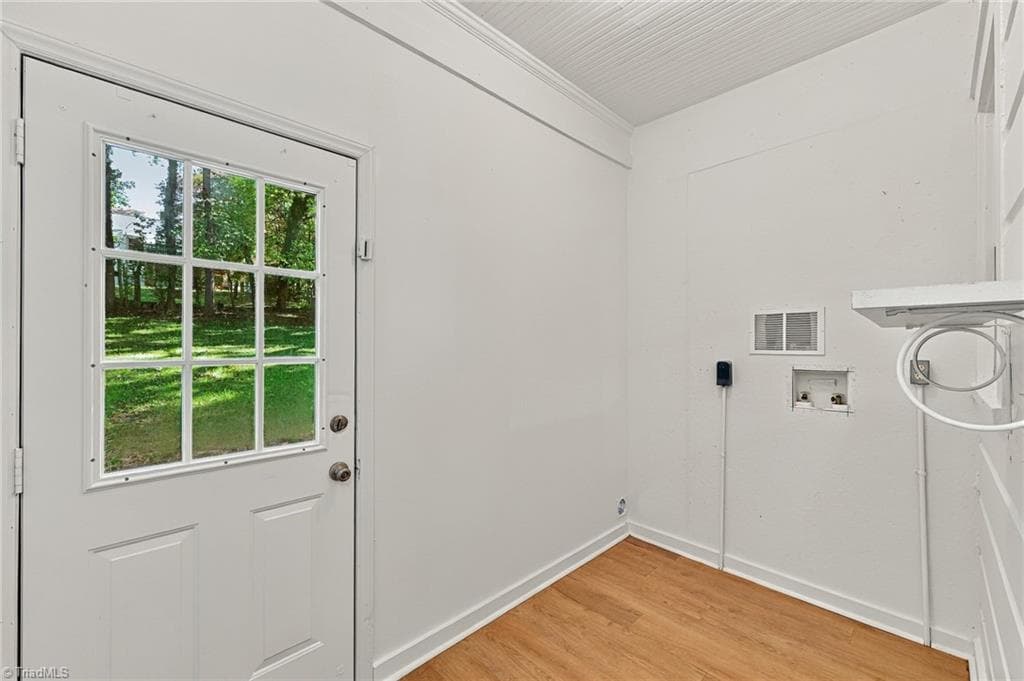 Stick/Site Built at 937 Hutton Street, Winston-Salem NC 27101, Winston-Salem, photo 26 of 33
