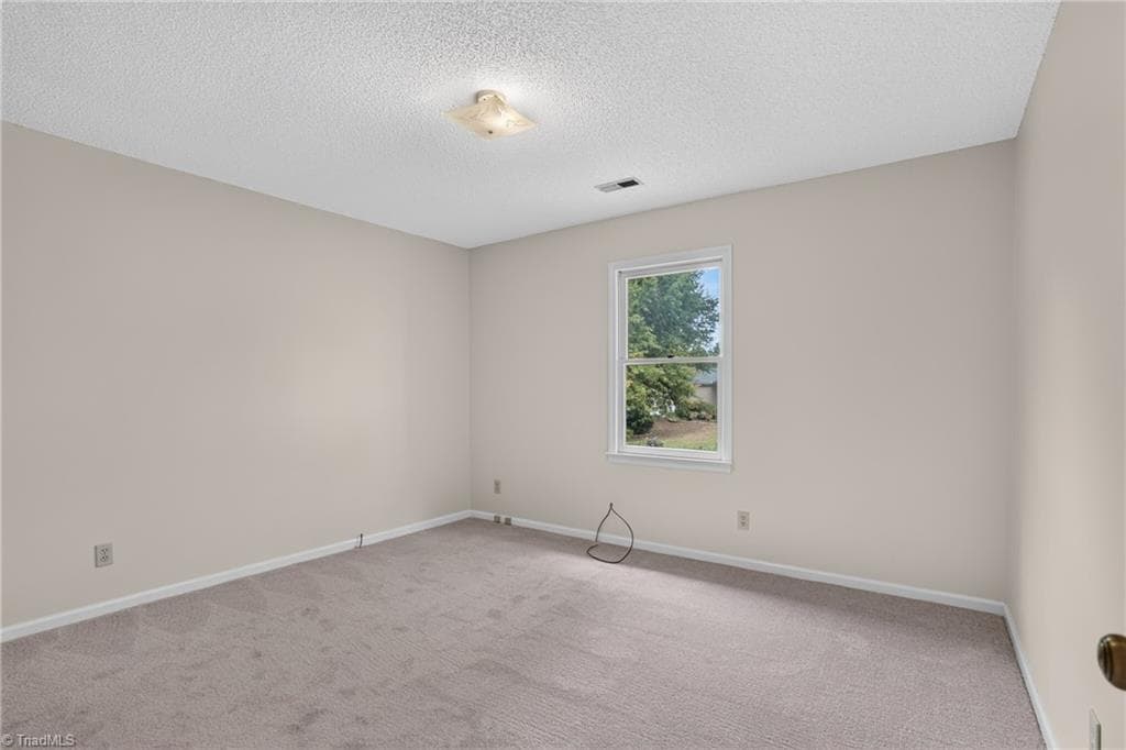 Stick/Site Built at 1001 Kings Arms Court, High Point NC 27262, High Point, photo 10 of 21