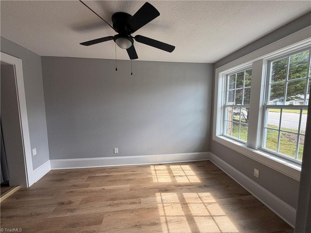 Remarks at 2914 W English Road, High Point NC 27262, photo 8 of 20