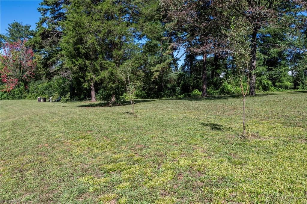 Stick/Site Built at 490 Pinecroft Boulevard, Lexington NC 27295, photo 30 of 33