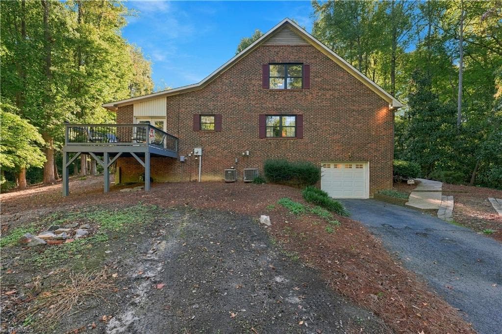 Stick/Site Built at 1320 Pennrose Drive, Reidsville NC 27320, Reidsville, photo 2 of 43