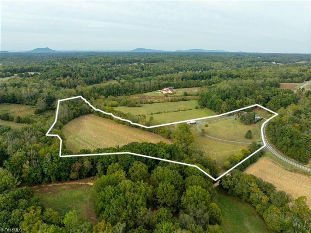Stick/Site Built at 3250 Beroth Road, Pfafftown NC 27040, Pfafftown, photo 48 of 49