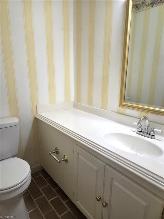 Stick/Site Built at 203 Forest View Court, Winston-Salem NC 27104, Winston-Salem, photo 13 of 25