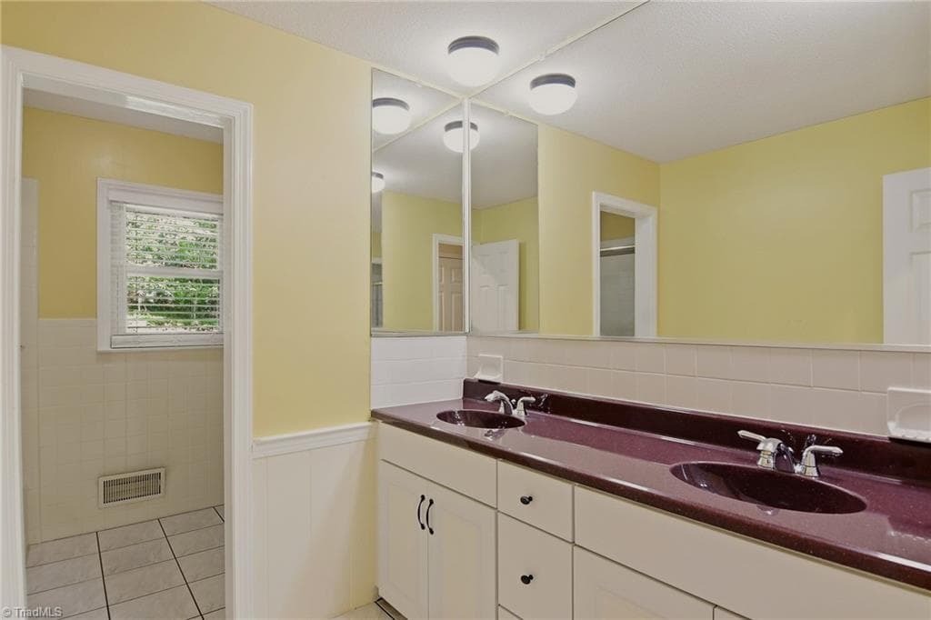 Stick/Site Built at 2980 Kedron Court, Winston-Salem NC 27106, Winston-Salem, photo 20 of 34
