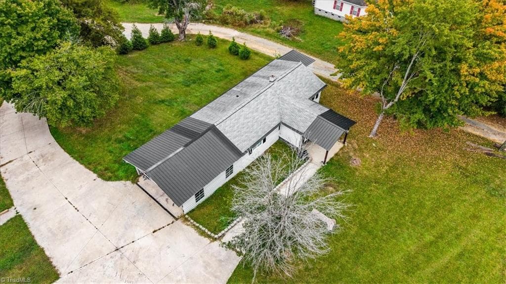 Stick/Site Built at 353 Sunshine Heights Road, Ramseur NC 27316, Ramseur, photo 31 of 48