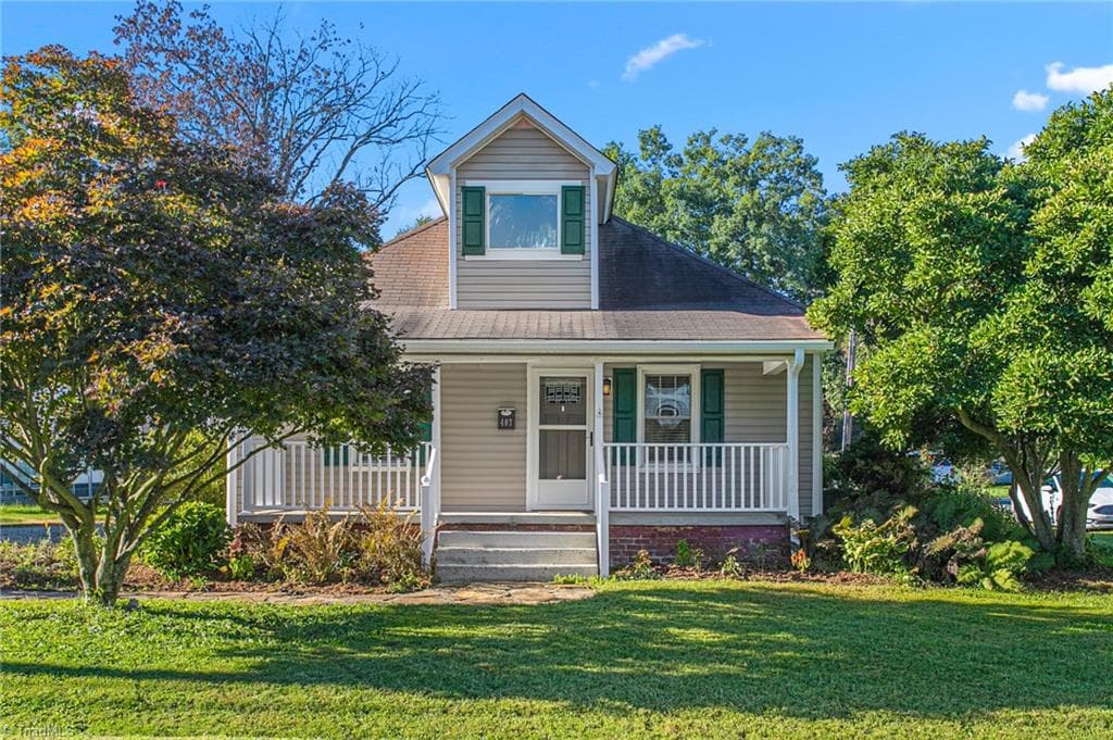 Stick/Site Built at 407 W Crawford Street, Mebane NC 27302, Mebane, photo 2 of 50