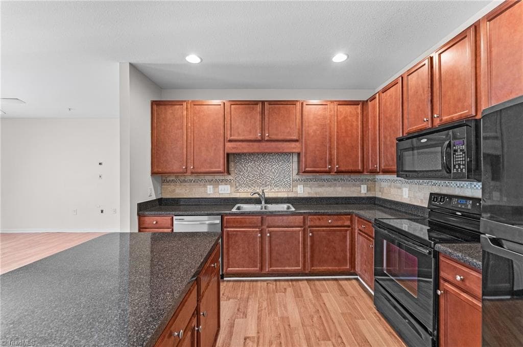 Stick/Site Built at 6831 Hanesbrook Circle # 104, Clemmons NC 27012, Clemmons, photo 15 of 40