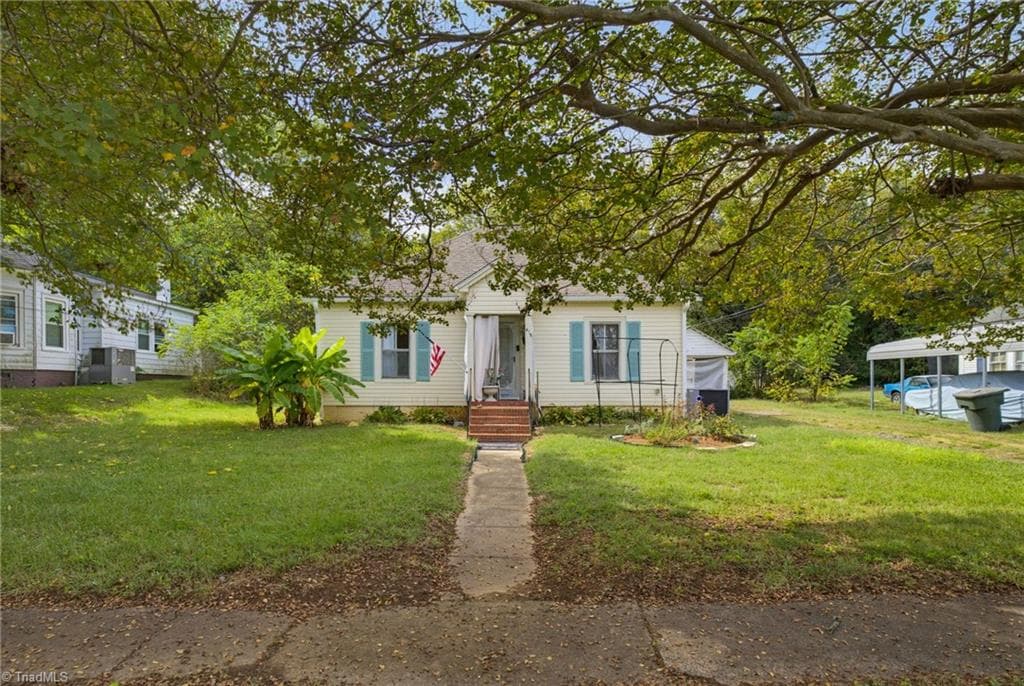 Stick/Site Built at 413 Greenwood Street, Eden NC 27288, Eden, photo 2 of 29
