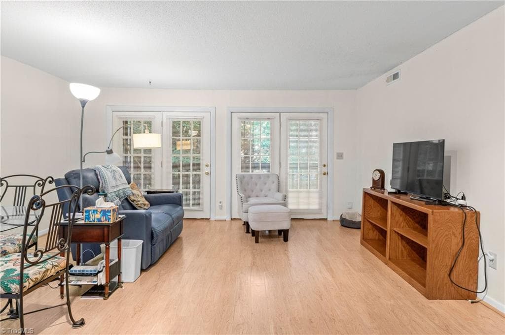 Stick/Site Built at 133 Cedar Cove Lane, Winston-Salem NC 27104, Winston-Salem, photo 12 of 24