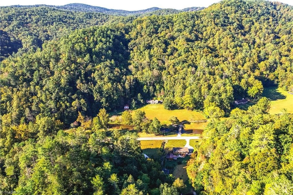 Stick/Site Built at 5521 Elk Creek Darby Road, Ferguson NC 28624, Ferguson, photo 11 of 25