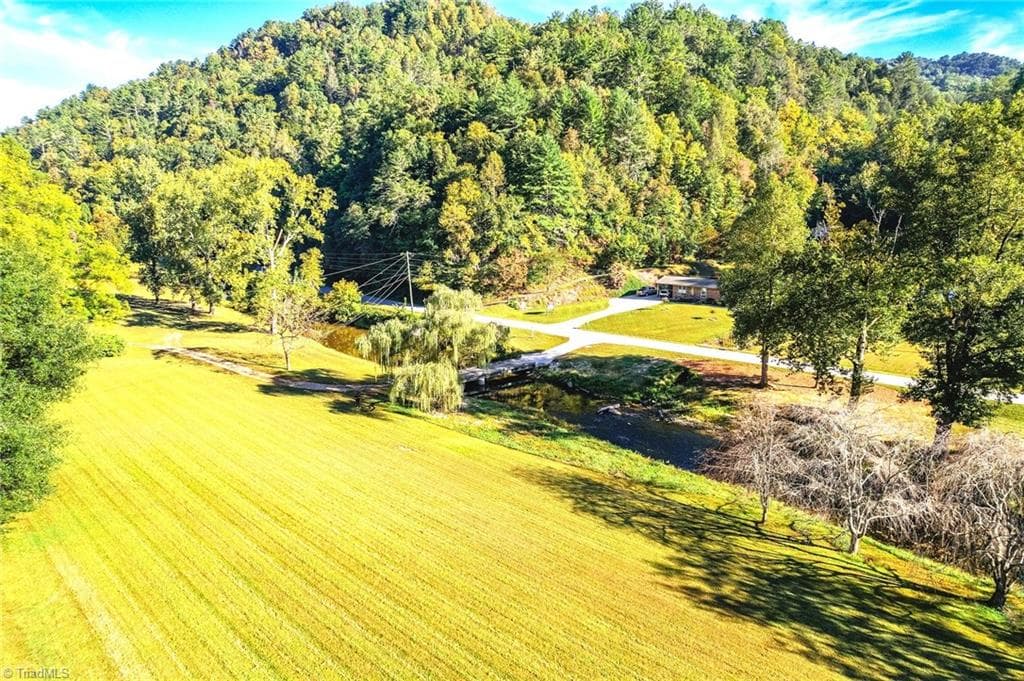 Stick/Site Built at 5521 Elk Creek Darby Road, Ferguson NC 28624, Ferguson, photo 8 of 25