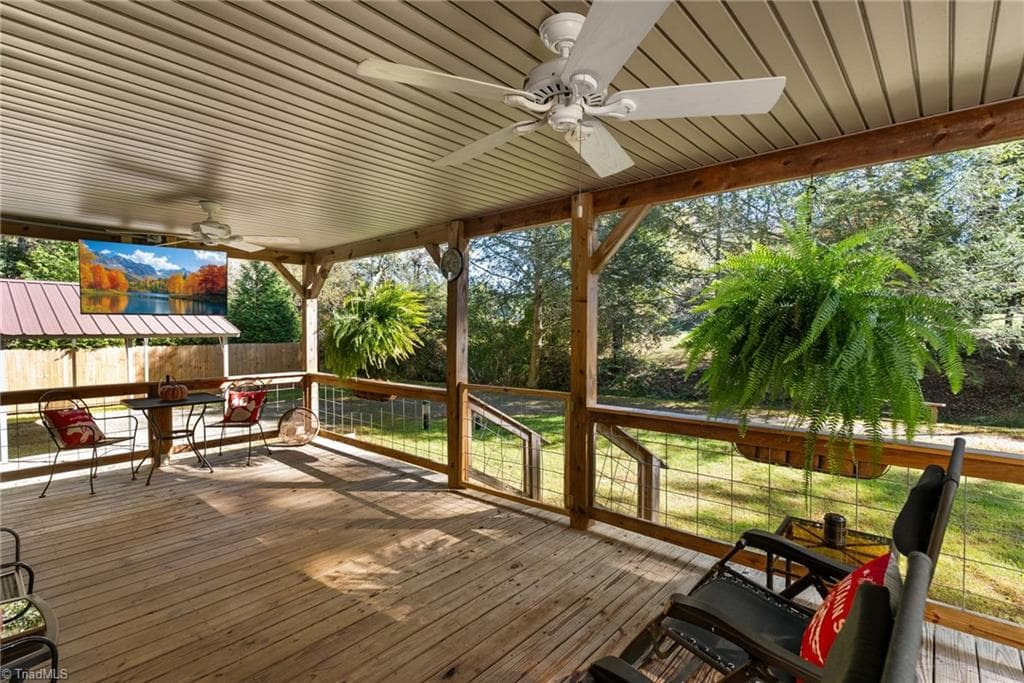 Manufactured Home at 99 Lynn Lane, Glade Valley NC 28627, Glade Valley, photo 22 of 45