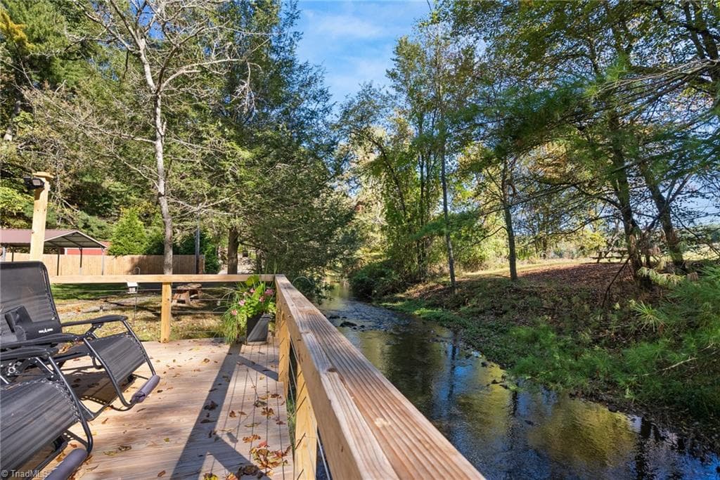 Manufactured Home at 99 Lynn Lane, Glade Valley NC 28627, Glade Valley, photo 18 of 45
