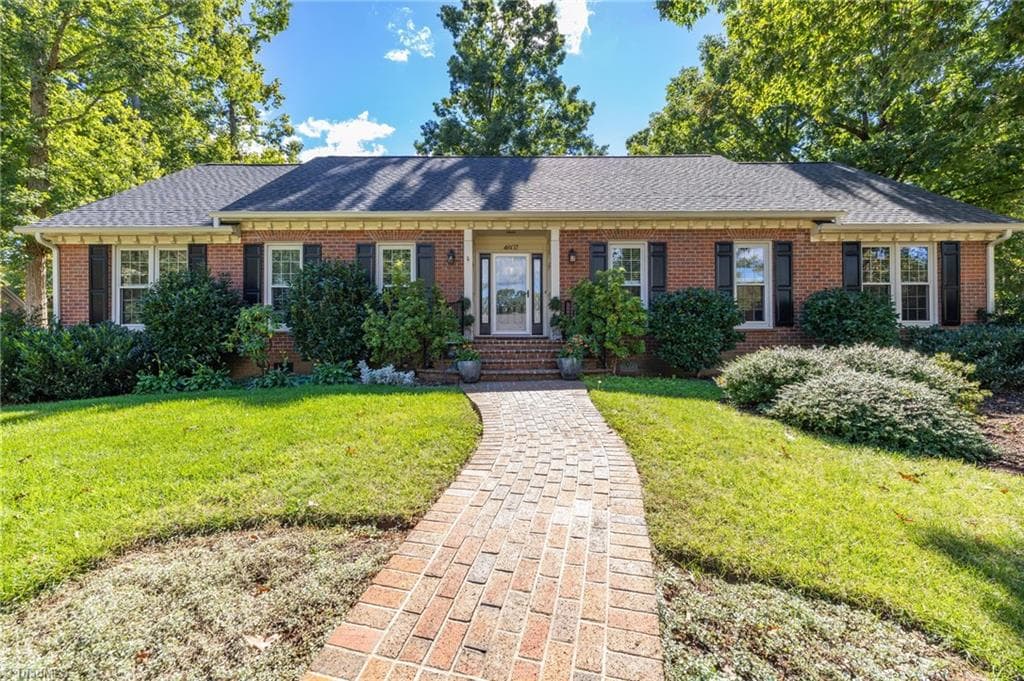 Stick/Site Built at 4607 Kenbridge Drive, Greensboro NC 27410, Greensboro, photo 2 of 39