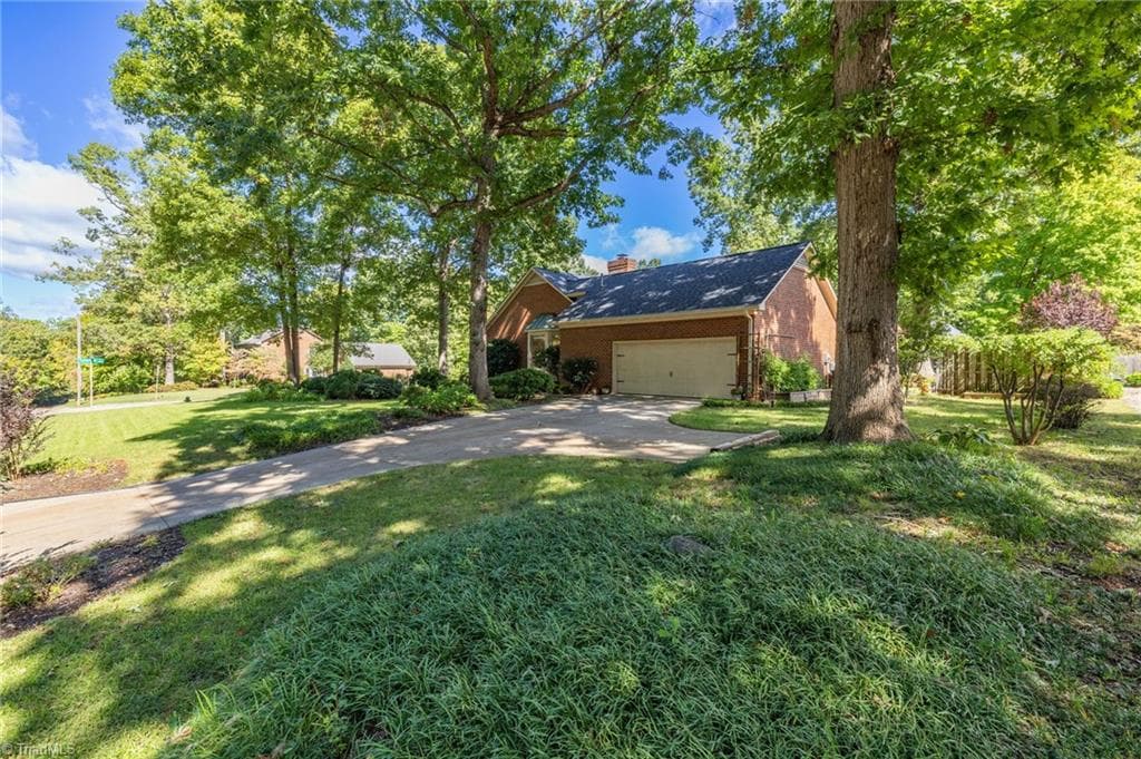 Stick/Site Built at 4607 Kenbridge Drive, Greensboro NC 27410, Greensboro, photo 34 of 39