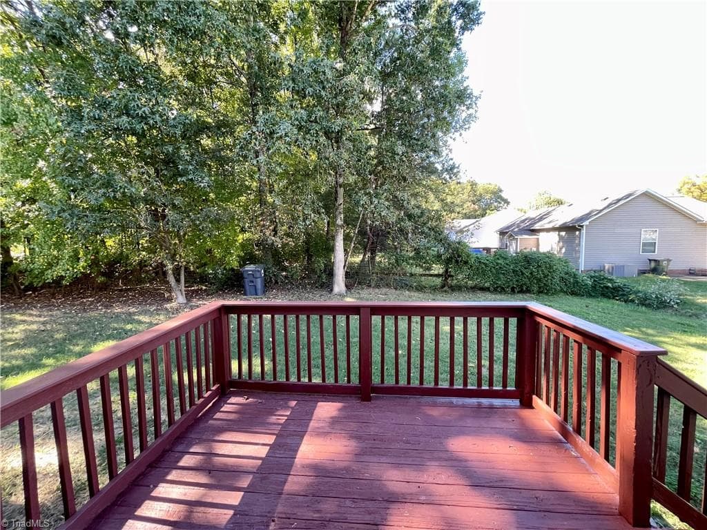 Stick/Site Built at 797 Carrieland Drive, Greensboro NC 27405, Greensboro, photo 30 of 35